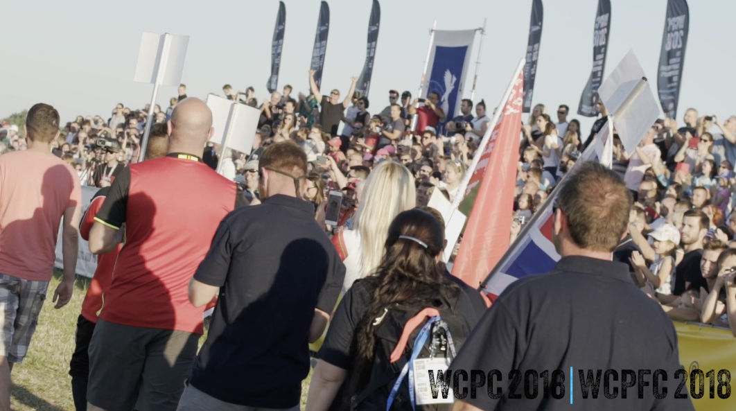 competitors and crowd Competitrs and crowd