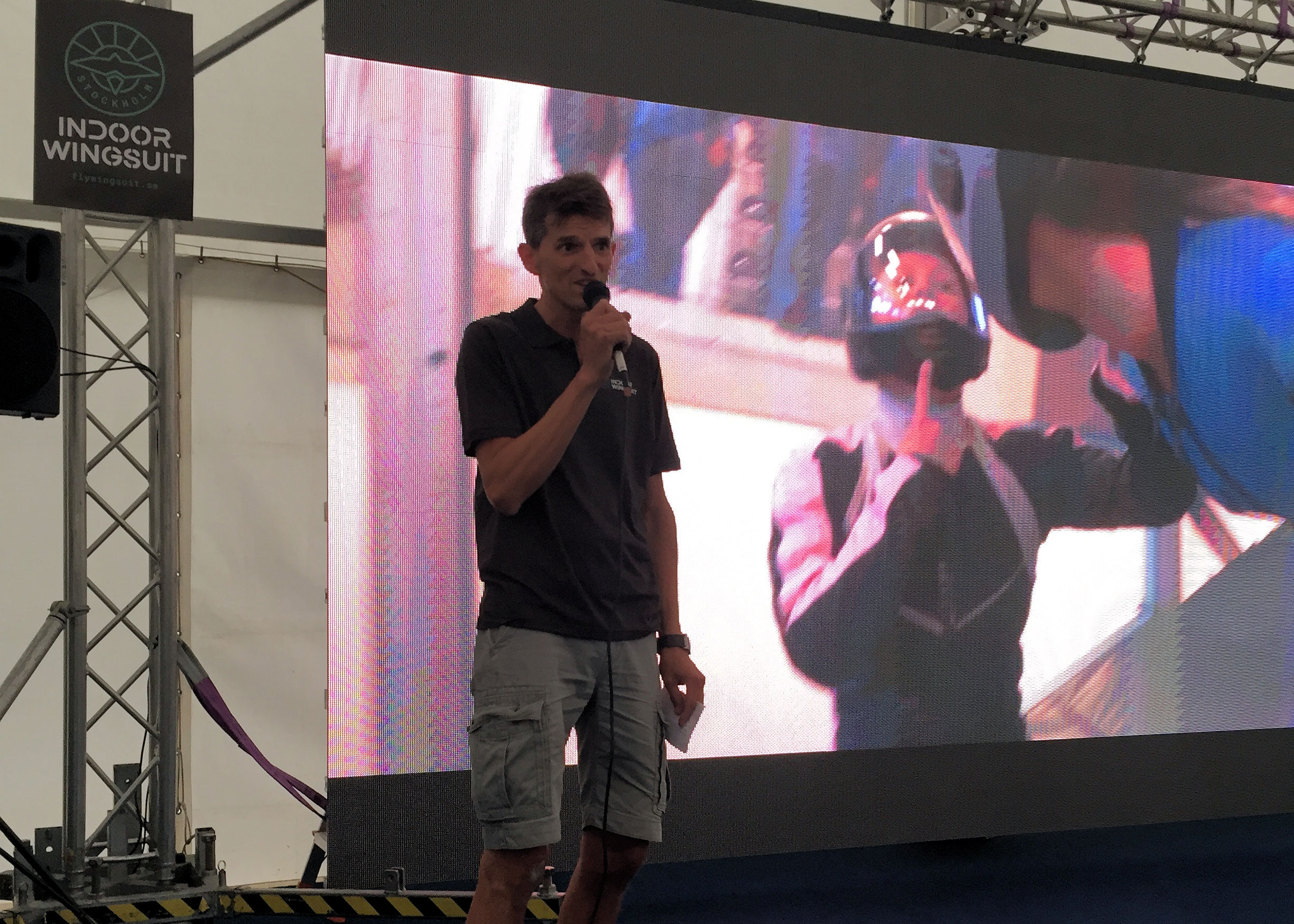 Horizontal Tunnel - Stockholm Horizontal Tunnel - Stockholm