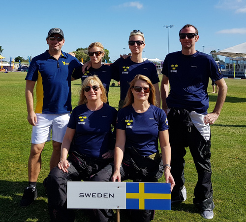 Sweden 4-Way Female
