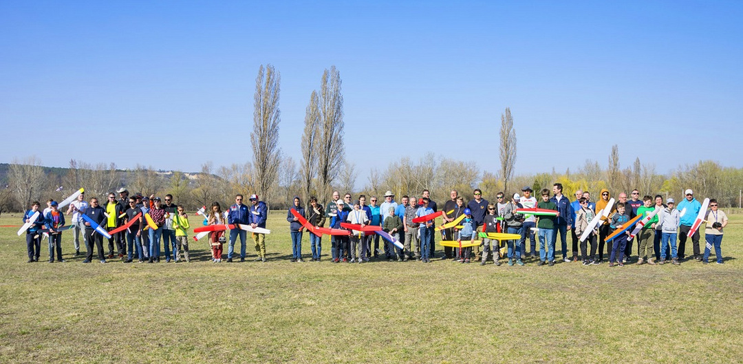 Participants in Hungarian aeromodelling initiative